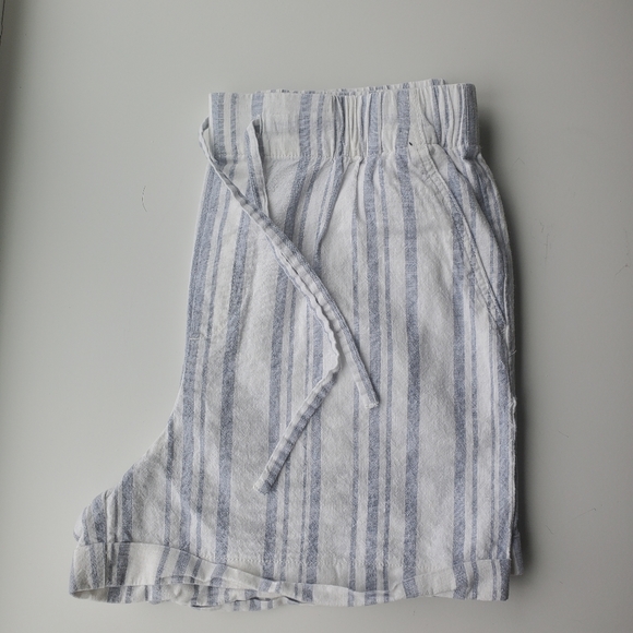 NWOT White and Blue Stripe Soft Beach Shorts - Picture 1 of 3